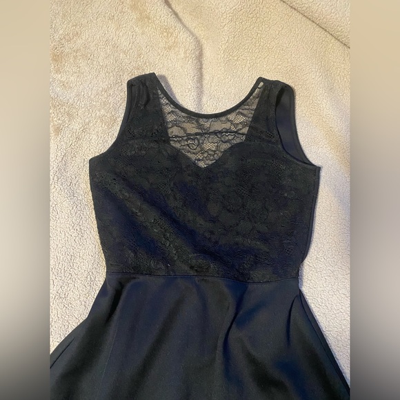 H&M black dress - Picture 3 of 5